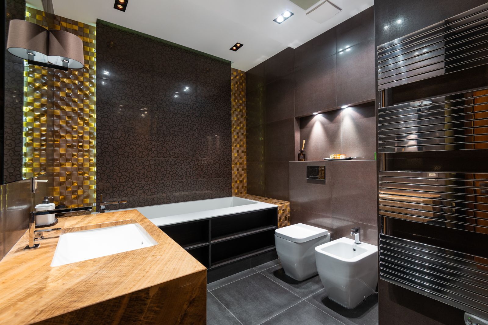 Denver Square hall bathroom, Washington Park. Full bathroom remodel.